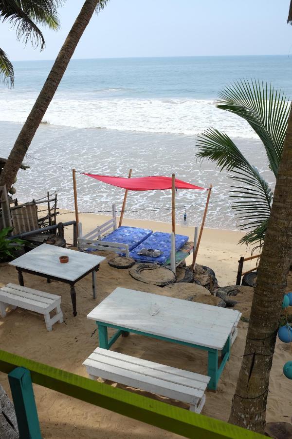 Ceylon Beach Home 高尔 外观 照片